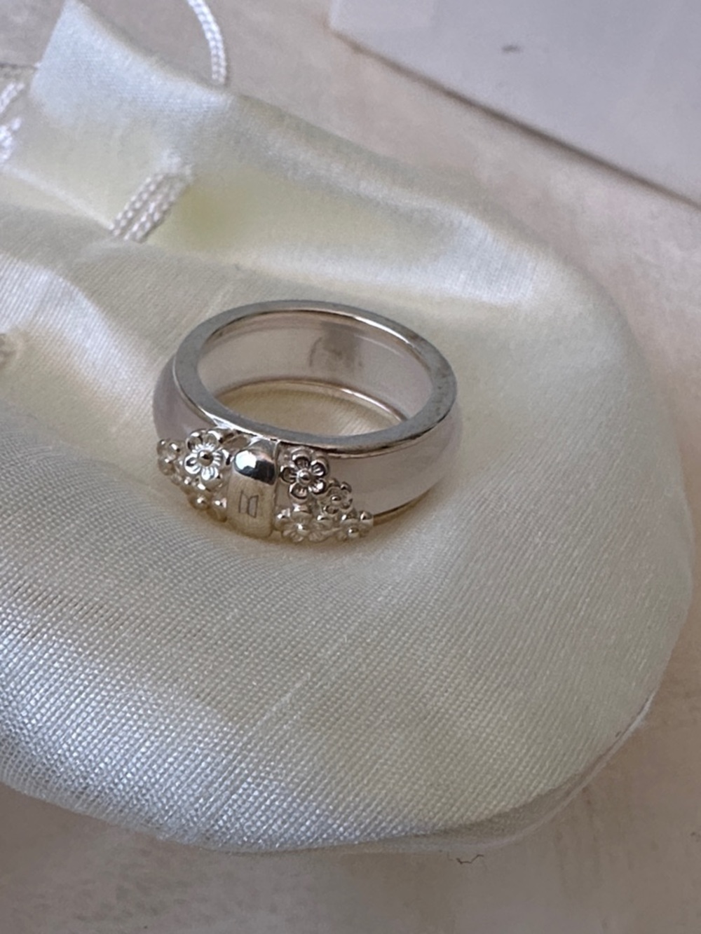 BTS Dalmajung 925 Silver Twin Rings - Picture 6 of 10